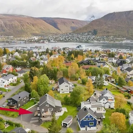 Cozy With Free Parking Διαμέρισμα Τρόμσο